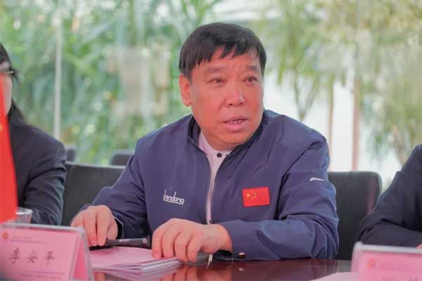 �ƽ������ҵ�´�